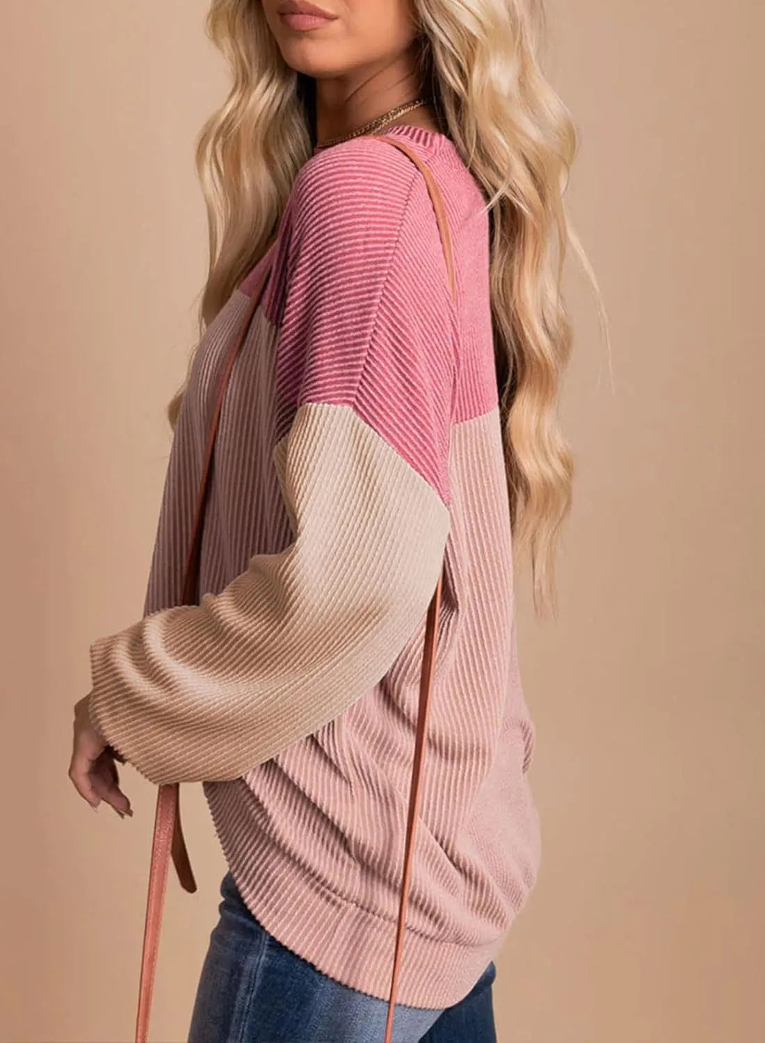 Jantine | Avslappnad sweatshirt med rund halsringning
